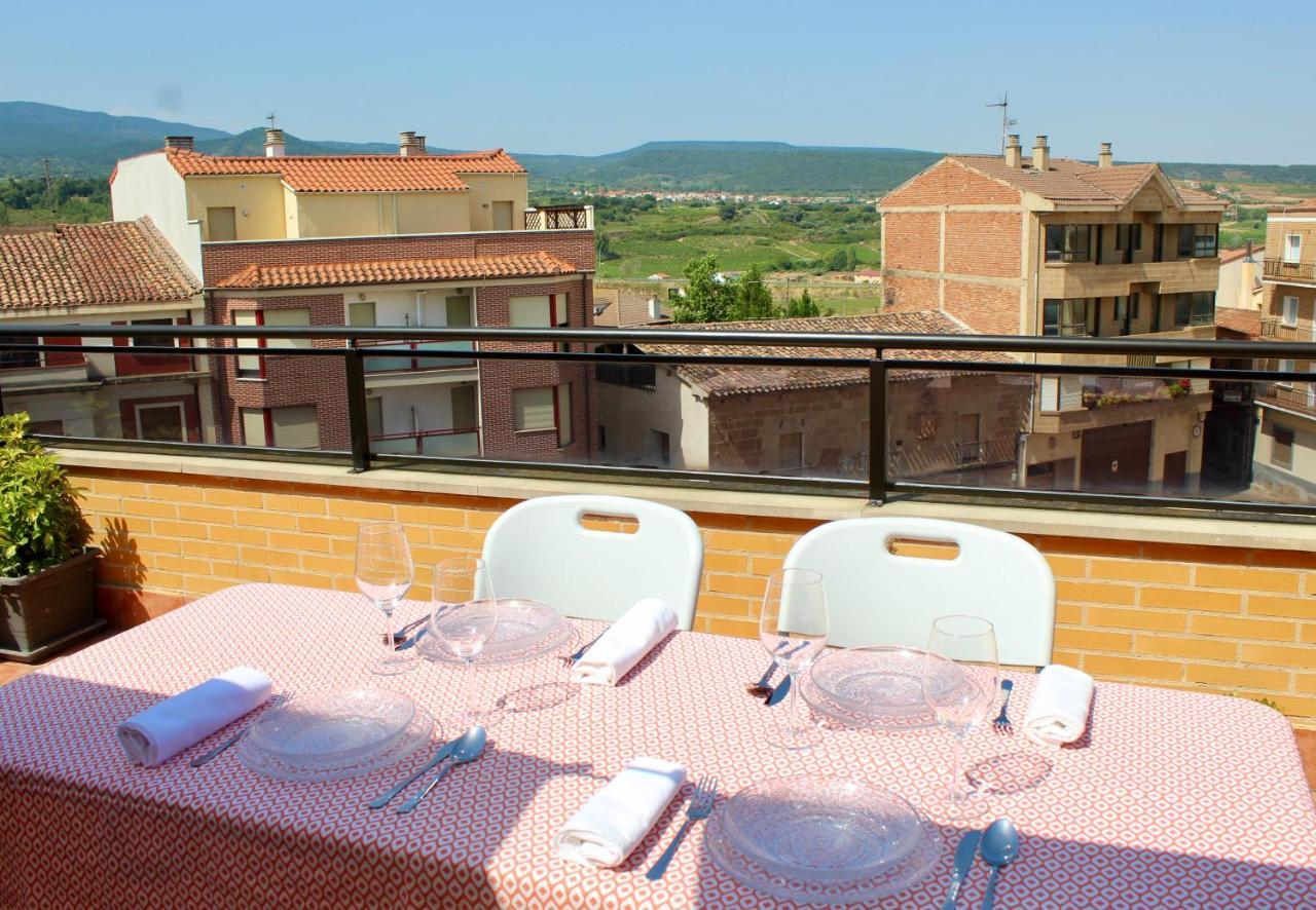 Ferienwohnung Atico En El Centro Con Amplia Terraza Entrena Exterior foto